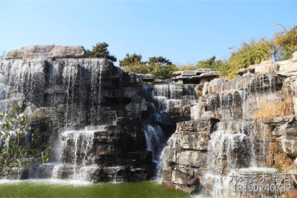 江門陽(yáng)臺(tái)魚池假山設(shè)計(jì)一站式服務(wù) 江門陽(yáng)臺(tái)魚池假山設(shè)計(jì)一站式服務(wù)