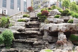 如何進(jìn)行庭院假山的設(shè)計(jì)